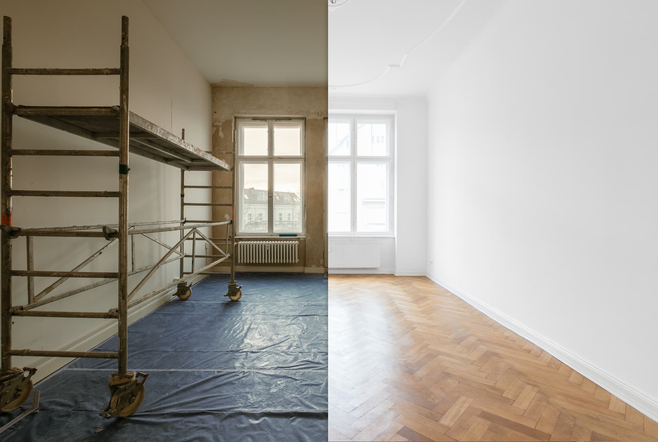 Altbauzimmer im Rohzustand und nach der Renovierung, mit hellen Wänden und Parkett